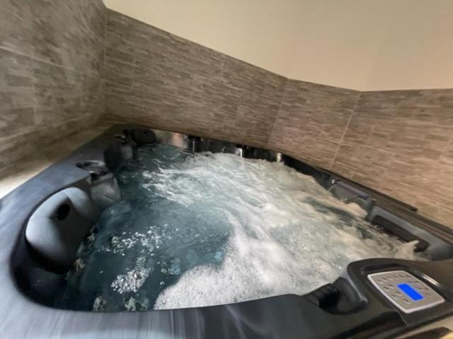 - Le Nuage - Unique, Espace Spa Privatif Et Jardin Avec Plancha Et Salon Privatif, Stationnement Public Gratuit 니오르 외부 사진